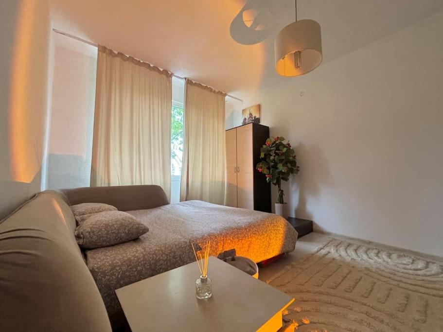 Ferienwohnung Deluxe Plowdiw Exterior foto